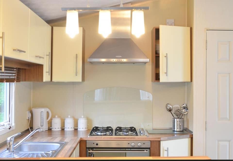 Hotel Kinsgate 2 Shanklin Esterno foto
